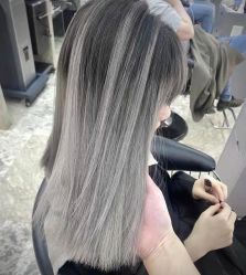 -AKOZO Beauty Salon