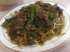 湿炒牛河-潮泰牛肉火锅 · 创于1992年(车公庙店)