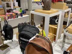 -唯品会(北京国瑞城店)