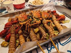 -松哥油焖大虾.小龙虾.黑鸭煲(海岸城店)