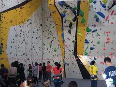 -问山MountQuest攀岩馆