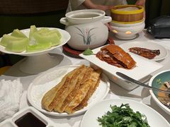 -贝勒爷·酥不腻烤鸭