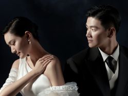 -至臻微拉婚纱摄影
