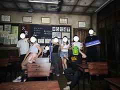 -屋有岛沉浸游戏旗舰店(中山公园店)
