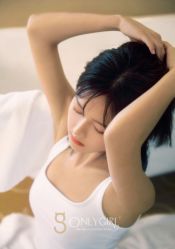 -onlygirl摄影美学馆高端定制(江滩店)
