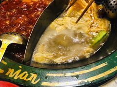 菌汤鸳鸯锅-有拈头成都市井火锅(南山总店)