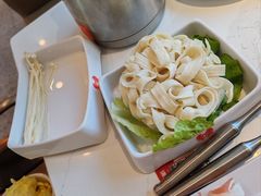-七欣天香辣蟹火锅(闵行浦江欢乐颂店)