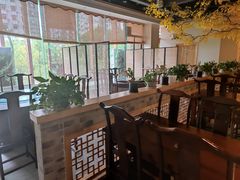 -房县土本味土鸡汤特色餐厅(沌口店)