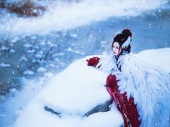 -九月鹰飞汉服摄影工作室