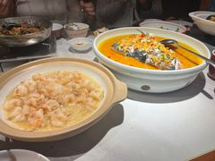 -湘西小馆(滨河路店)