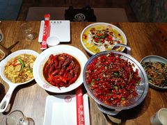 -叶派龙虾•招牌香辣蟹·海鲜(中海国际店)