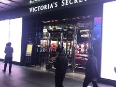 -Victoria's Secret(杭州湖滨银泰in77店)