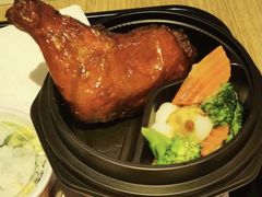 港式烧味脆皮大鸡腿饭-肯德基(中心书城店)