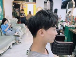 -沐染造型专业烫发染发