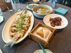 -柒园·三十年创意杭帮菜(龙湖滨江天街店)