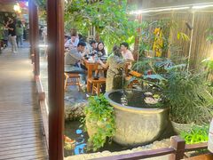 -三道苗苗鱼·美蛙黄辣丁(八里店)