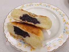 超级柔软的日式紫米包-富贵面包公司(运河店)