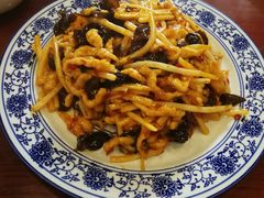 鱼香肉丝-京碗居老北京特色菜(北环东路店)