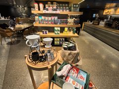 -星巴克臻选(国贸商城首店)