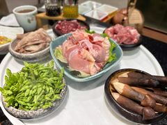 -得意咚瓜·顺德鱼生·冬瓜火锅(深圳首店)