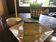 -莓园冰淇淋店