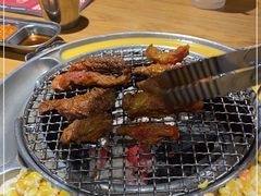 -青瓦炭韩潮烤肉(花园道店)