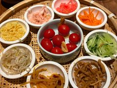 -包整·丝娃娃(一览甲秀楼风景店)