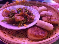 -粉墨特色菜·烧烤音乐酒馆