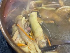 -阿山卓·野生菌火锅·纳西火塘烤肉