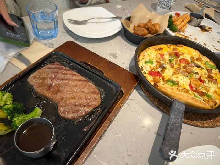 必胜客(WOW梦之城店)图片