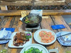 -小小饭店·休闲农庄·安吉松树林里的农家菜