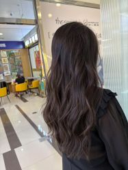 -虫二·专注健康烫染沙龙