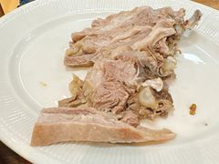 手抓羊肉半斤-贯贯吉·清真餐厅(浙江中路店)