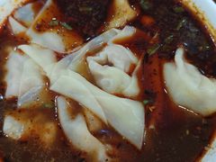 -胡成记口蘑龙眼包子(盐道街店)