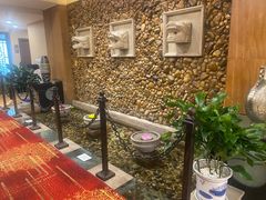 -山明水秀大饭店