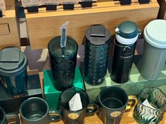 -星巴克臻选(上海合生汇1F店)