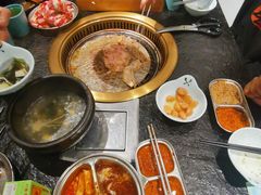 -烤路里·韩国品质自助烤肉(石路天虹4号店)