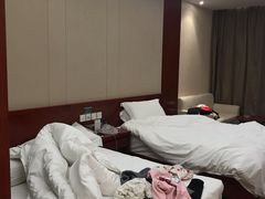 -兴芮温泉度假区