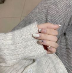 -悦指间美甲美睫