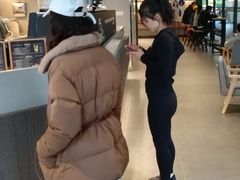 -瑞幸咖啡(巴黎春天陕西路店)