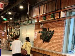 -宝燕海货工场(长江国际店)