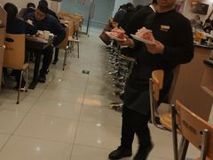 大堂-呷哺呷哺(世贸.工三店)