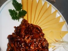 京酱肉丝-北平食府·北京烤鸭(北京西站六里桥店)