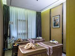 -珠海棕泉水疗酒店(拱北口岸高铁站店)