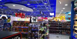 -玩具反斗城(正大广场店)