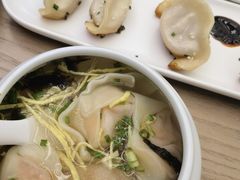 苏小柳鲜肉锅贴-苏小柳点心·手作小笼包(浦东嘉里城分院)