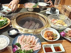 -梦山水日本烧肉(五四广场店)