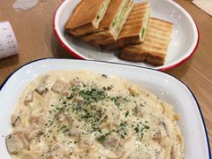 -HELLO 27 意面·沙拉·帕尼尼