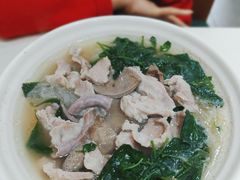 猪杂汤米粉-锦园春香港茶餐厅(西海湾旗舰店)