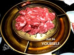 A级太阳卷-猪啊牛呀羊啊铜盘烤肉(正大广场店)